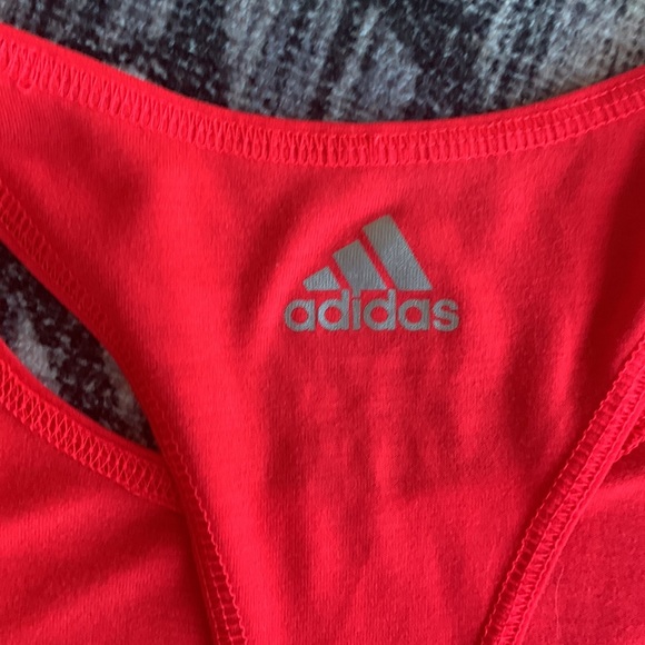 Workout Tank adidas Size Large - Picture 4 of 5